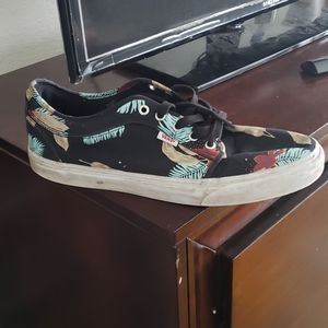 Black leaf memory foam